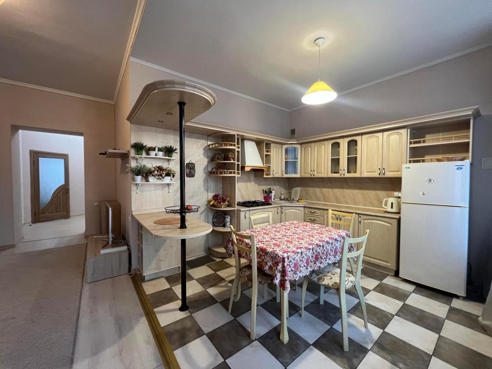 Apartment On Baseinaya Street 13 Kyiv Exterior photo
